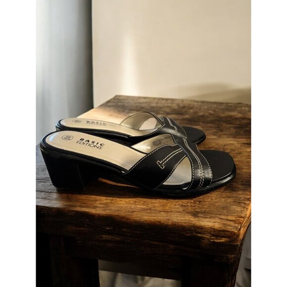 Basic Editions Women's Size 6W Black Sandals Block Heel - Picture 2 of 7